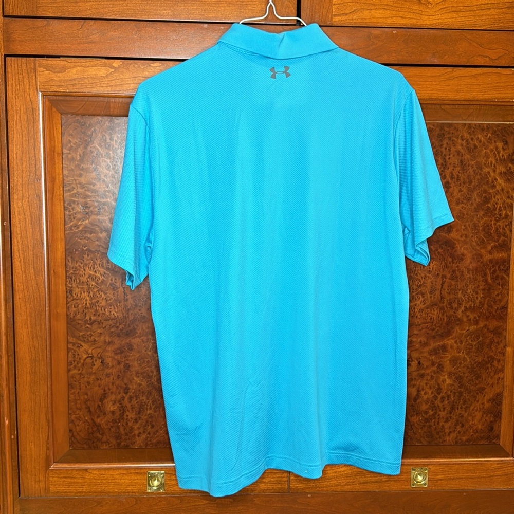 Under armor men’s L turquoise performance polo, worn once, excellent condition - Picture 3 of 3